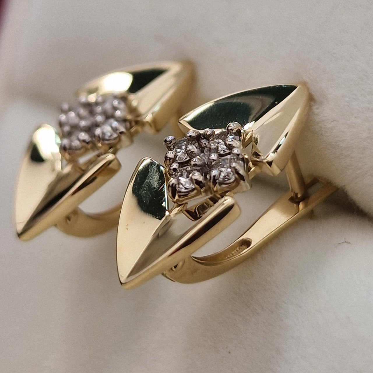 Серьги Deimantas 103670859 2,35гр 0,25ct. купить,NaN
