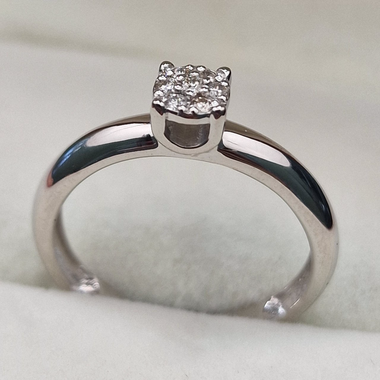 Кольцо Deimantas 105085757 16,5р 2,31гр 0,066ct. купить,NaN