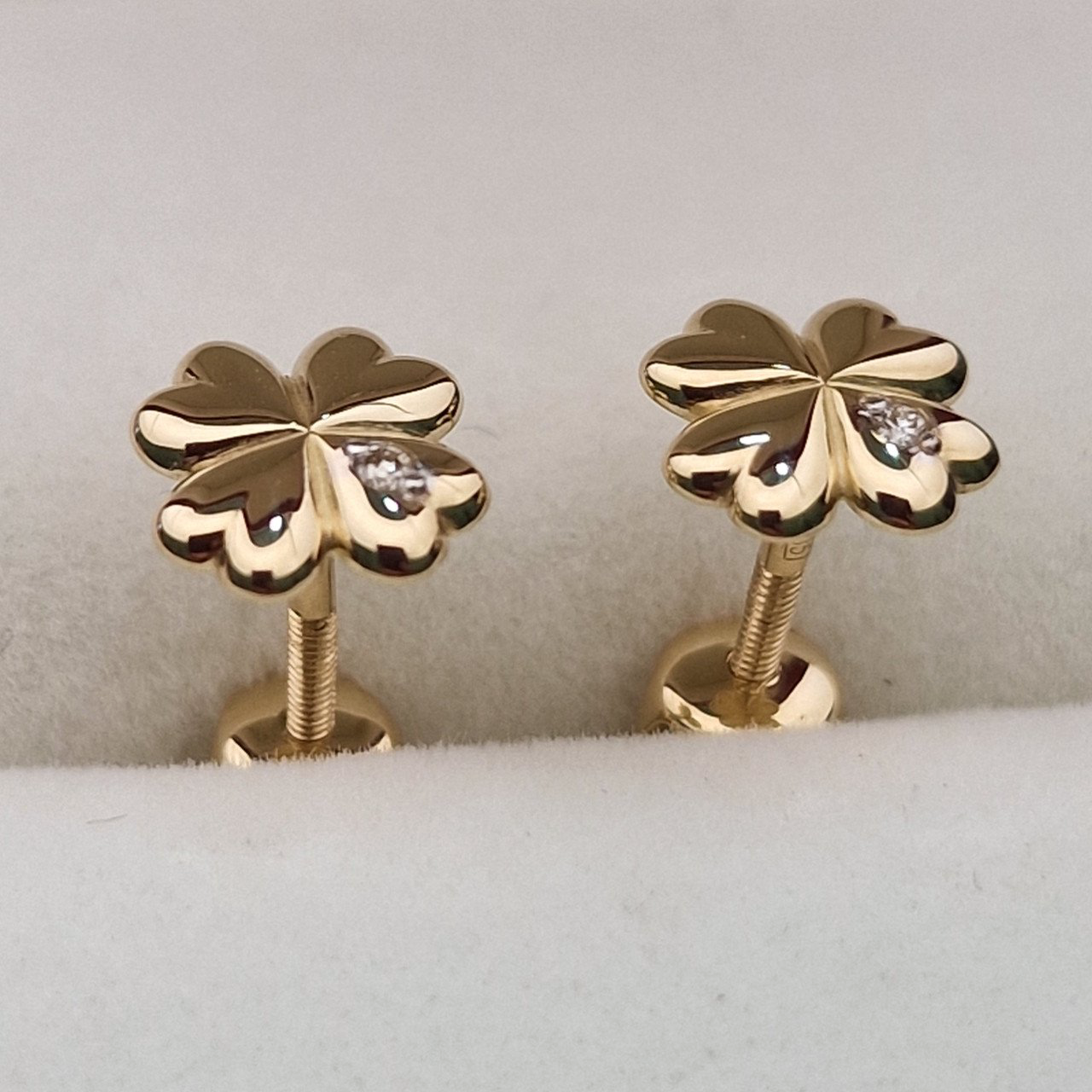 Серьги Deimantas 103670908 1,18гр 0,012ct. купить,NaN