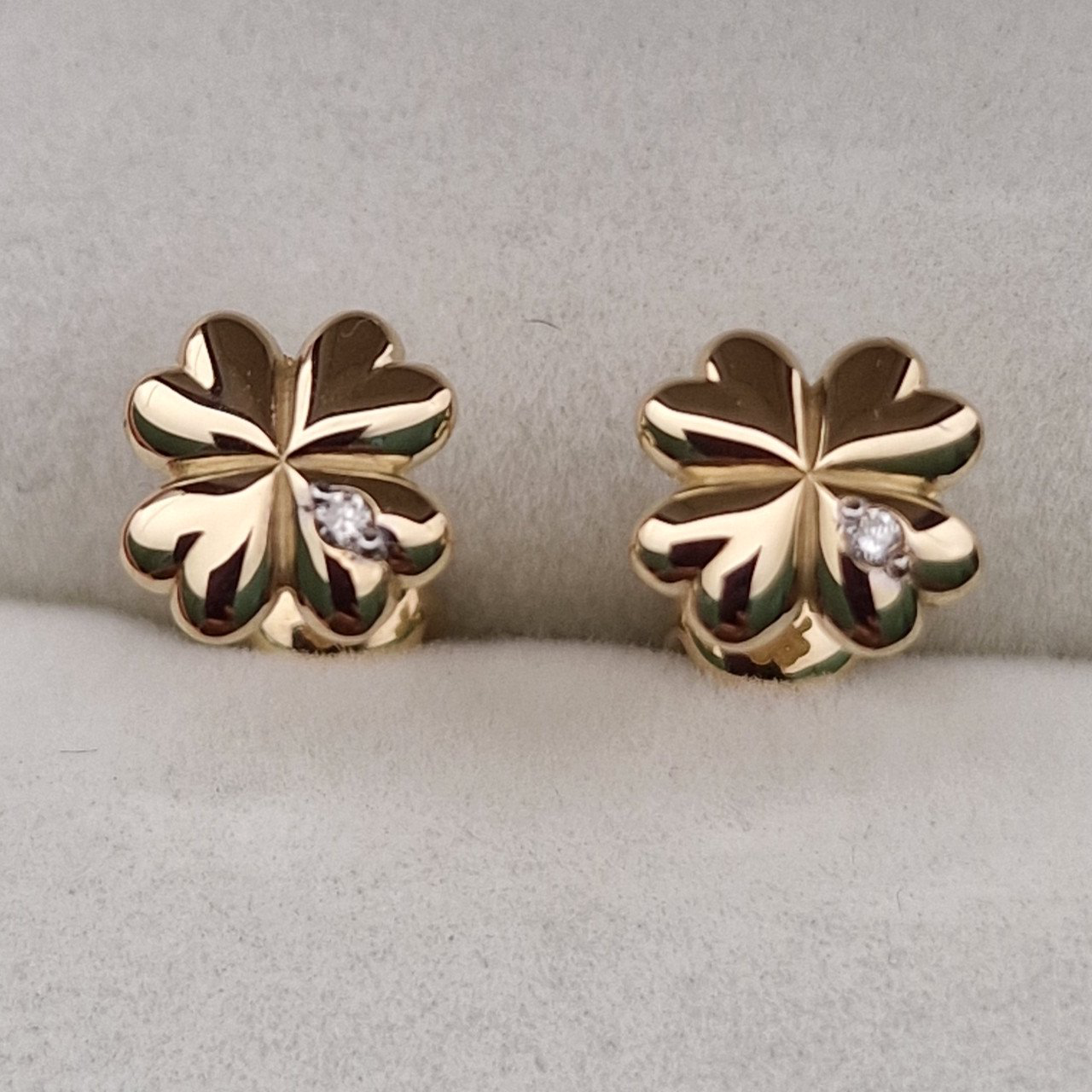 Серьги Deimantas 103670908 1,18гр 0,012ct. купить,NaN