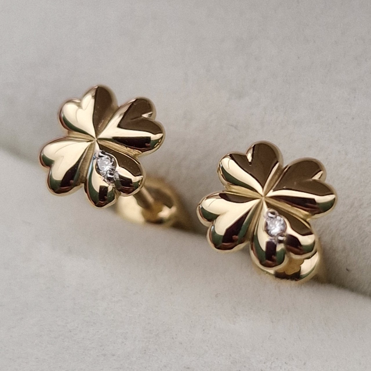 Серьги Deimantas 103670908 1,18гр 0,012ct. купить,NaN