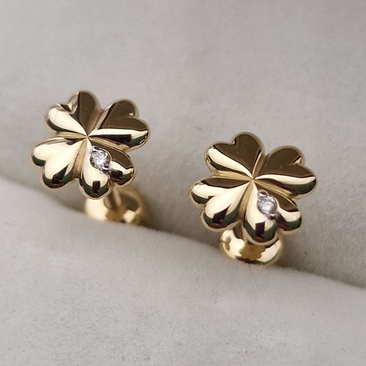 Серьги Deimantas 103670908 1,18гр 0,012ct. купить,NaN