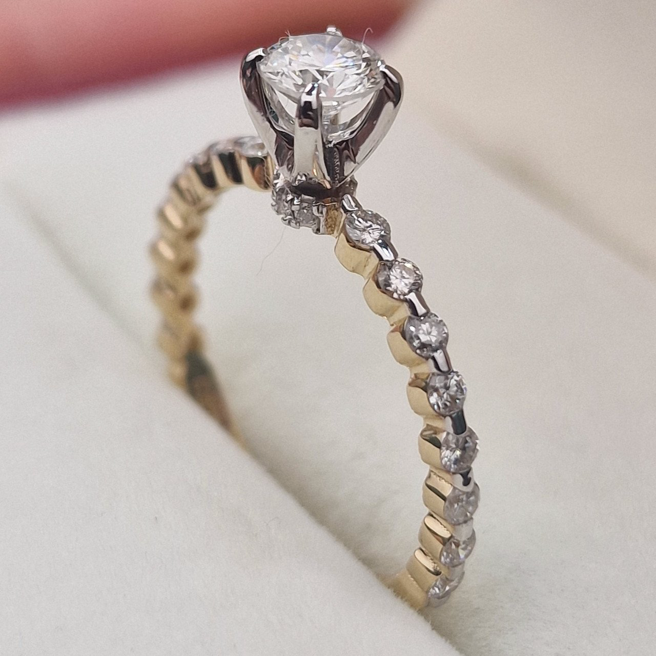 Кольцо Deimantas 104840983 17,5р 2,23гр 0,75ct. купить,NaN