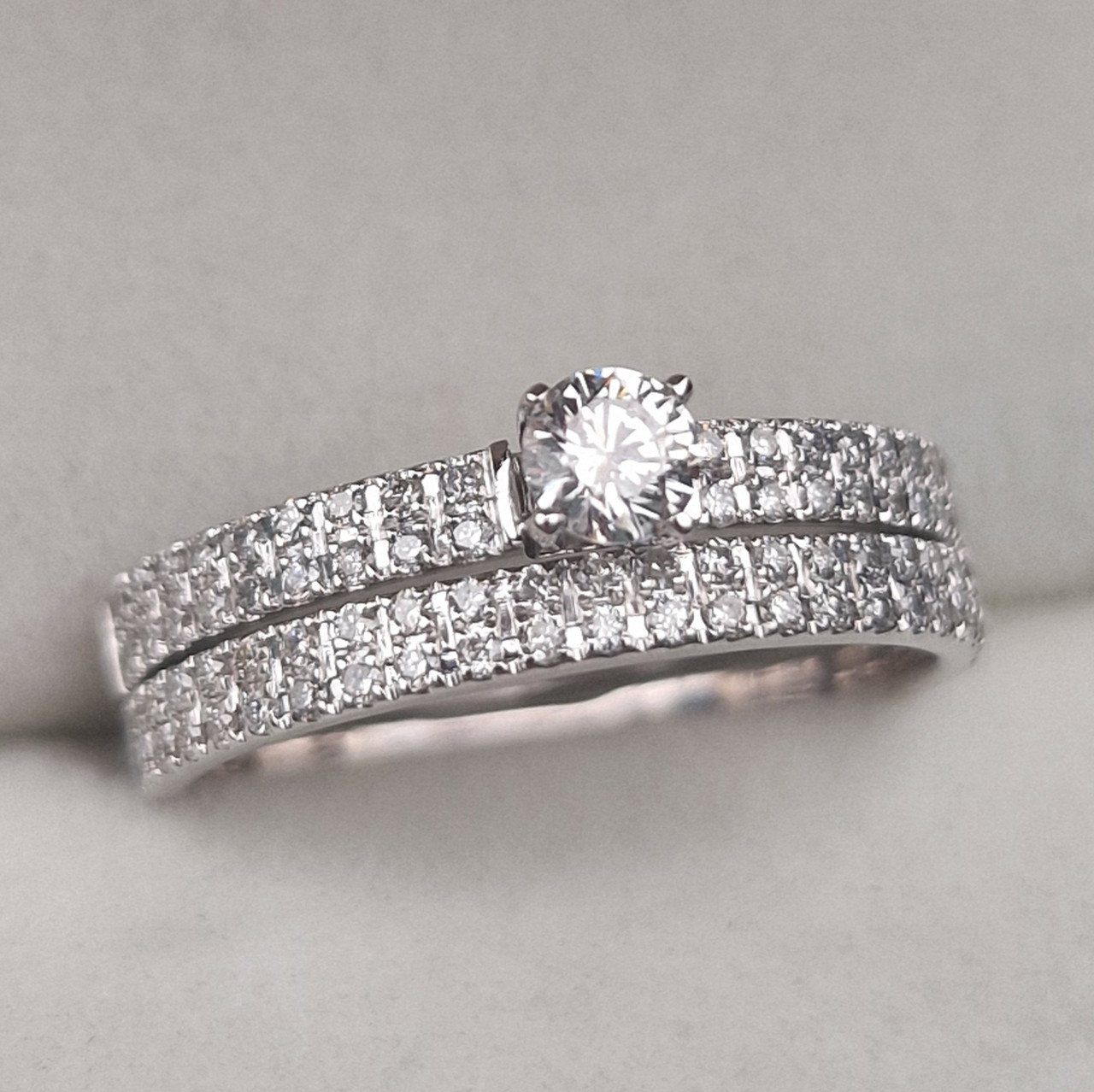 Кольцо Deimantas 104841244 17,5р 4,2гр 0,59ct. купить,NaN