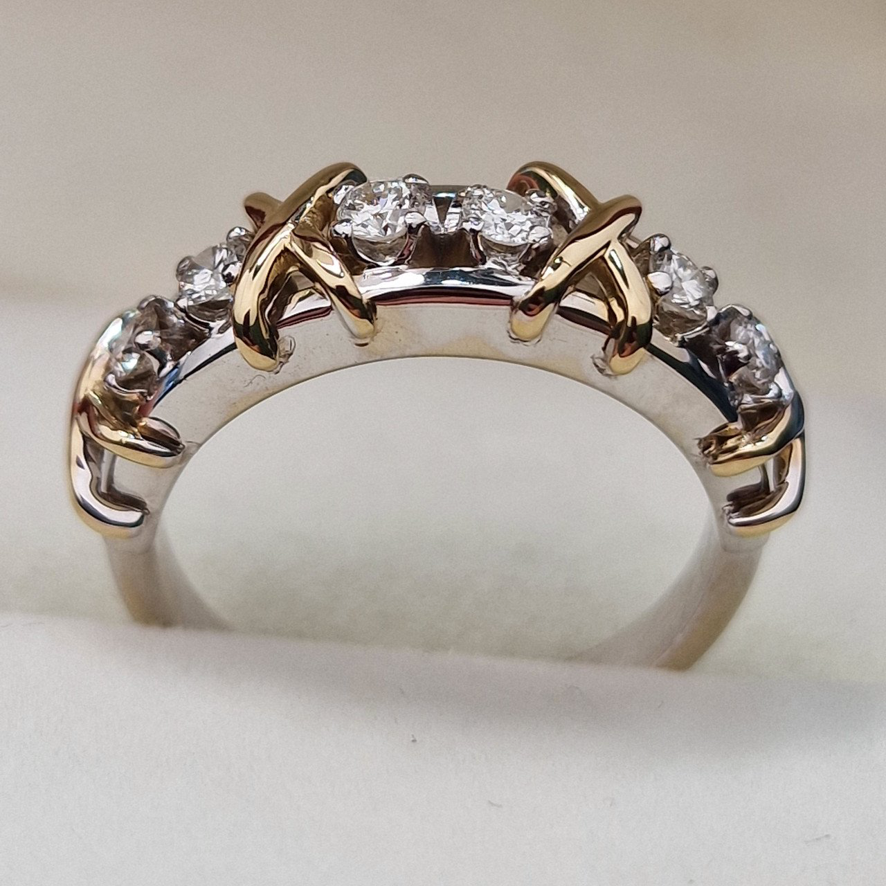 Кольцо Deimantas 103672281 18р 5,81гр 0,384ct. купить,NaN