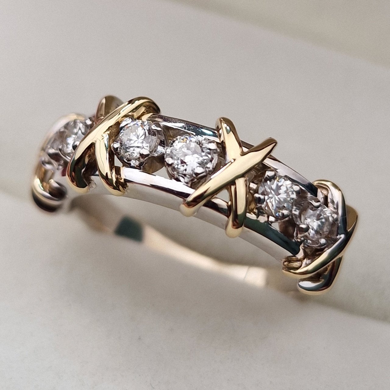 Кольцо Deimantas 103672281 18р 5,81гр 0,384ct. купить,NaN