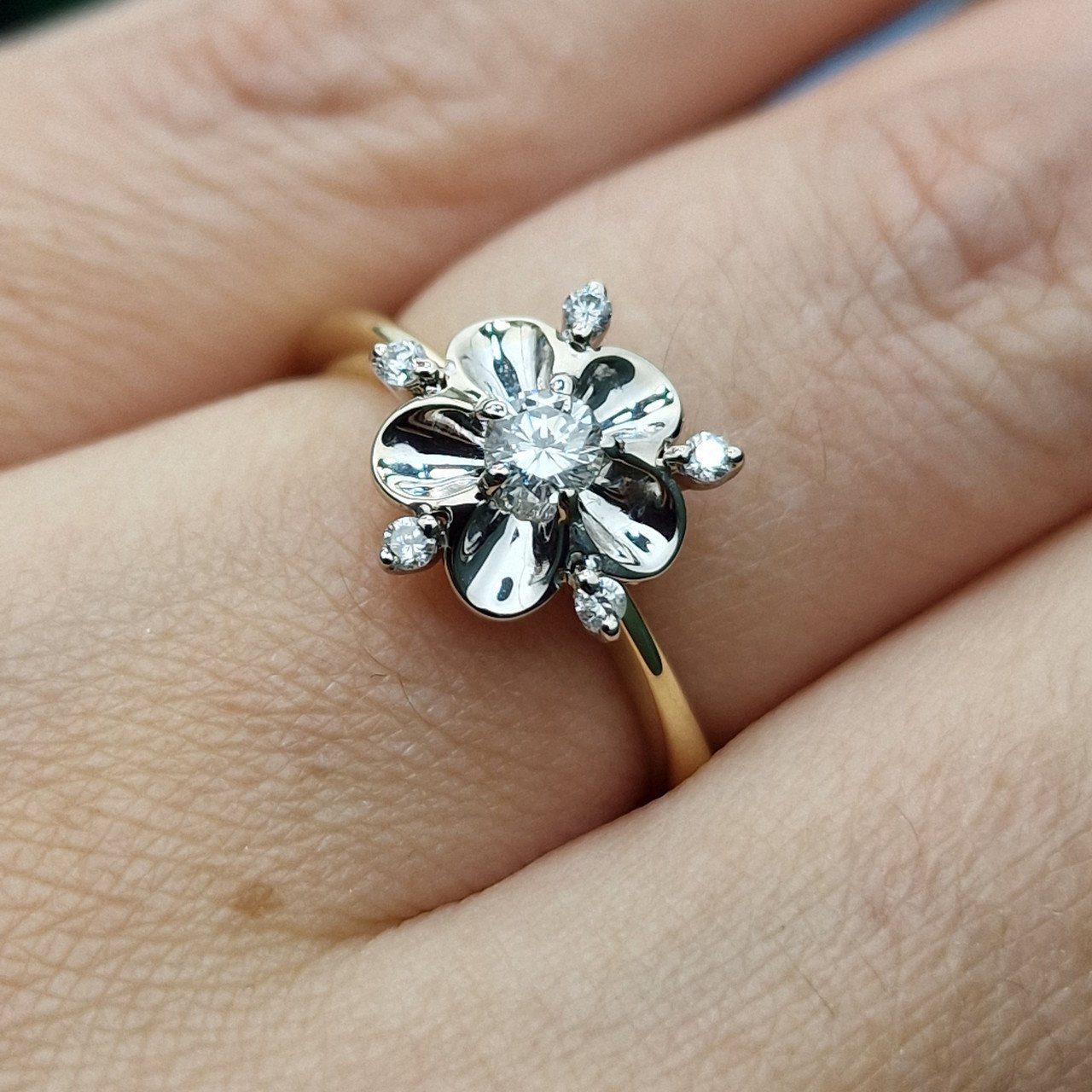Кольцо Deimantas 103672346 16,5р 3,21гр 0,21ct. купить,NaN