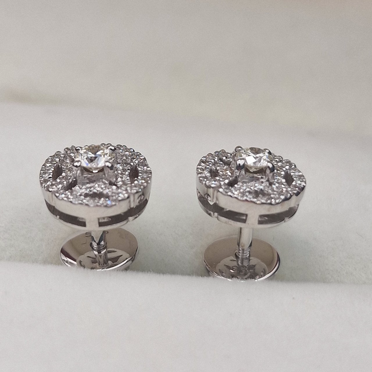 Серьги Deimantas 104841535 3,74гр 0,43ct. купить,NaN