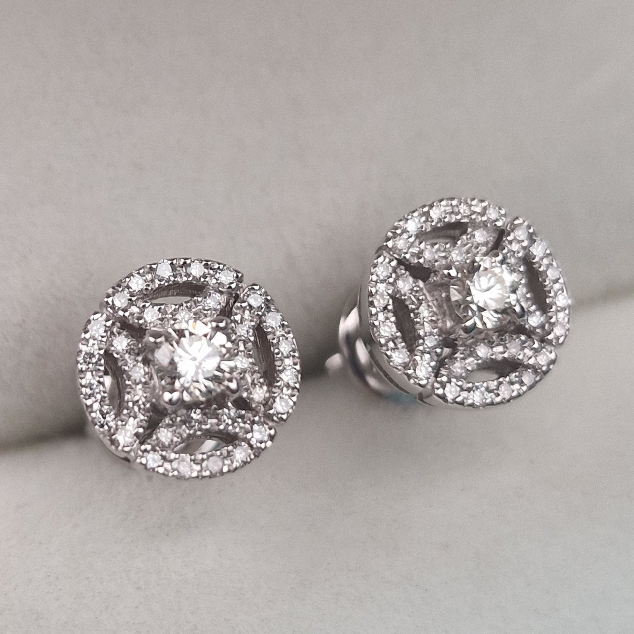 Серьги Deimantas 104841535 3,74гр 0,43ct. купить,NaN