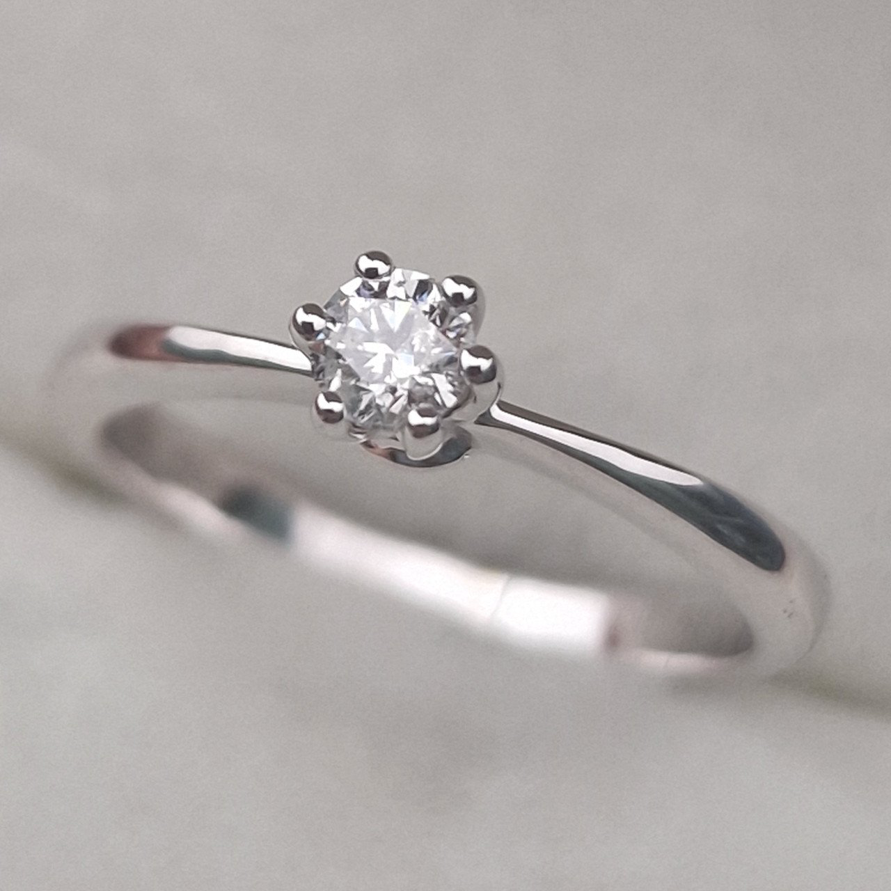 Кольцо Deimantas 105103161 16р 2,29гр 0,17ct. купить,NaN