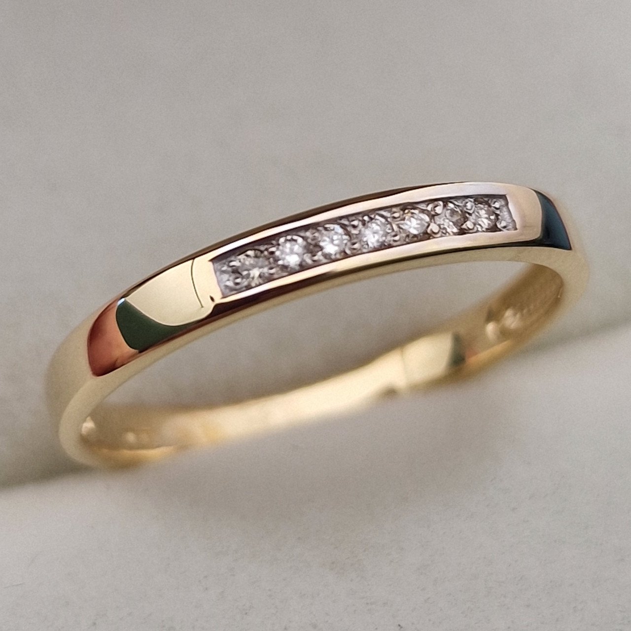 Кольцо Deimantas 103672392 18р 1,6гр 0,063ct. купить,NaN