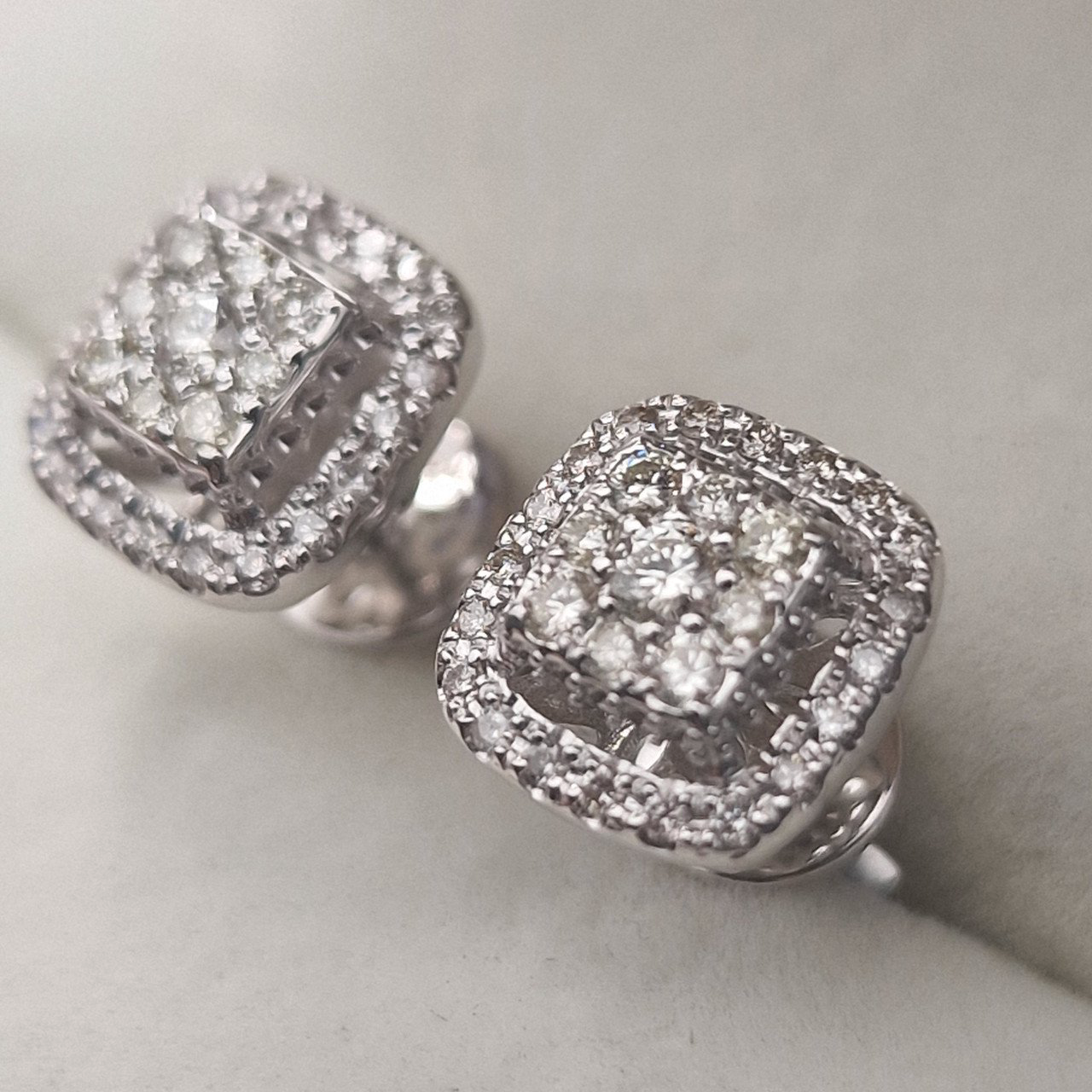 Серьги Deimantas 104841565 3,31гр 0,47ct. купить,NaN