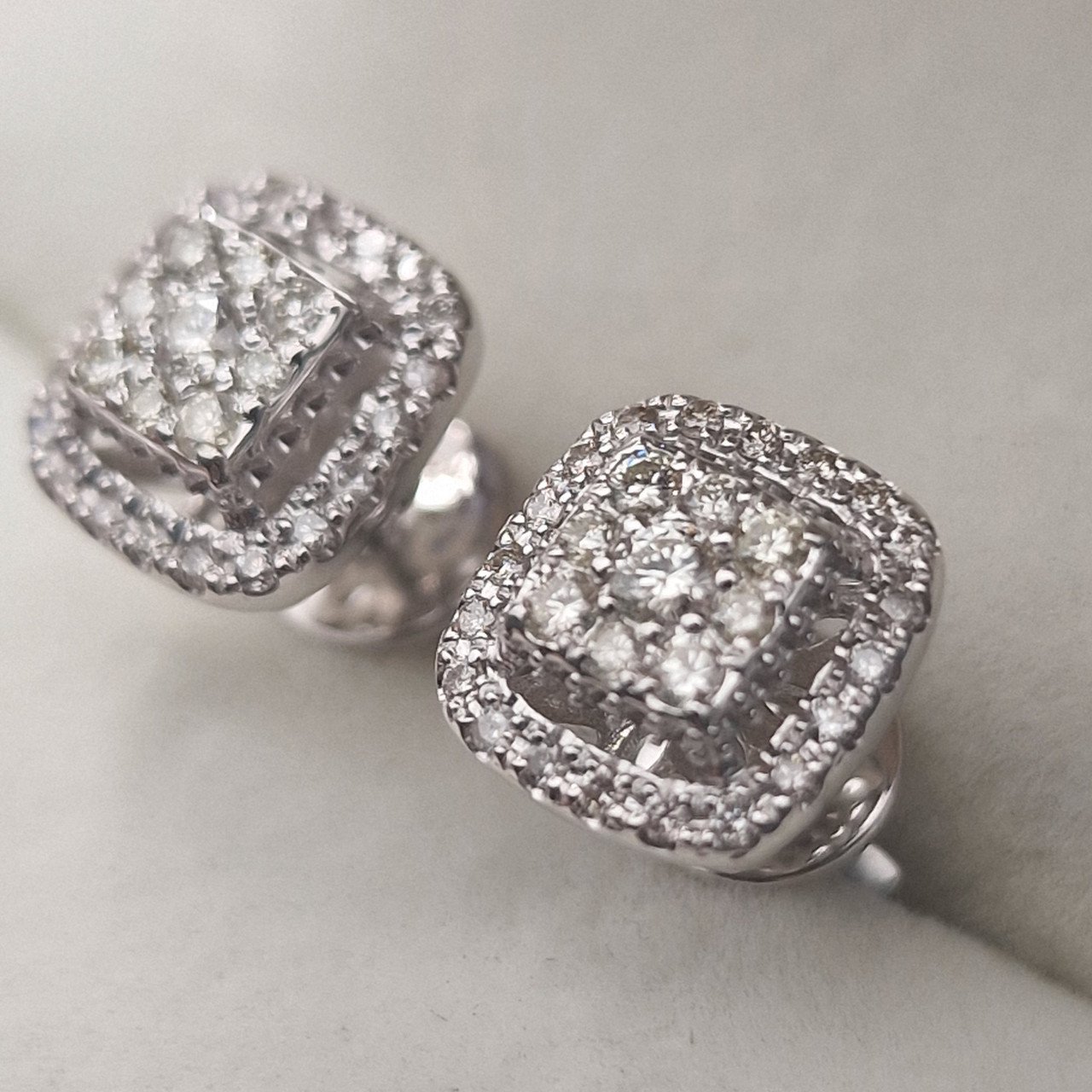 Серьги Deimantas 104841576 3,22гр 0,47ct. купить,NaN