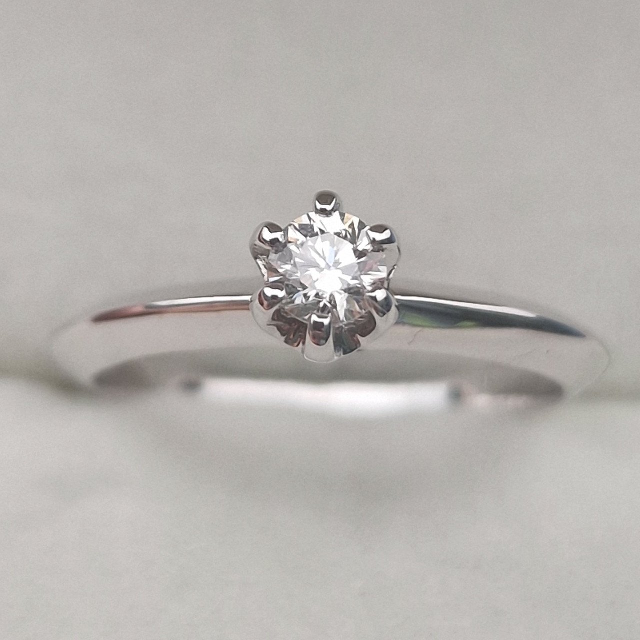 Кольцо Deimantas 105103167 17,5р 2,67гр 0,23ct. купить,NaN