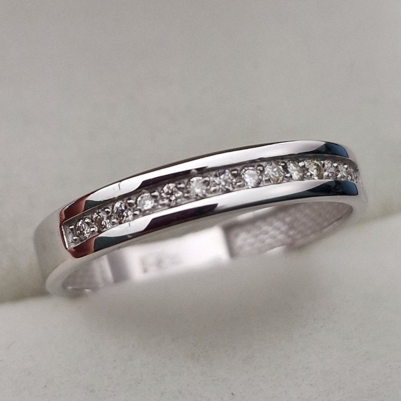 Кольцо Deimantas 103672764 17,5р 2,03гр 0,12ct. купить,NaN