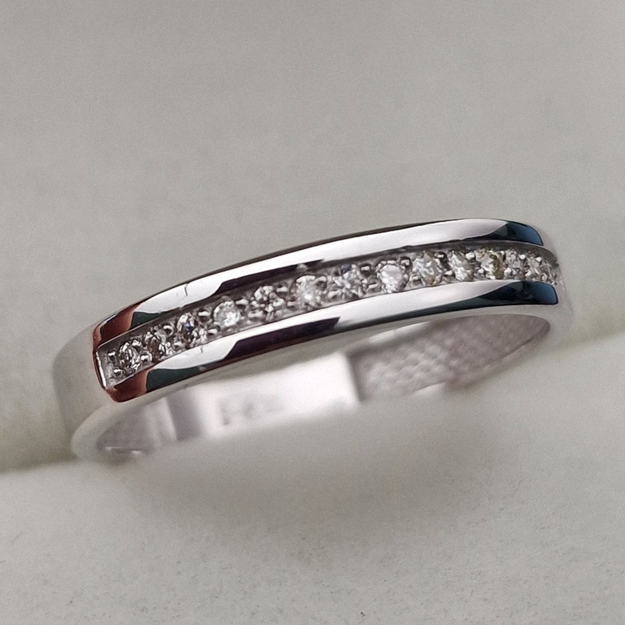 Кольцо Deimantas 103672764 17,5р 2,03гр 0,12ct. купить,NaN