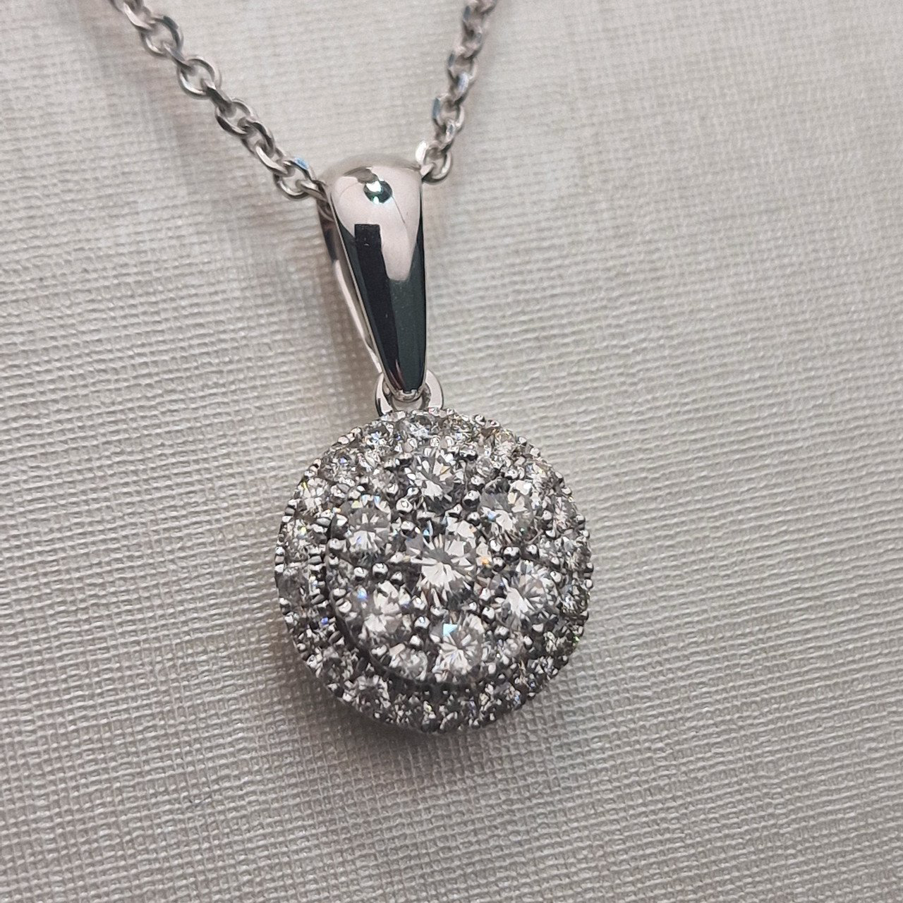 Колье Deimantas 104841830 40см 2,32гр 0,545ct. купить,NaN