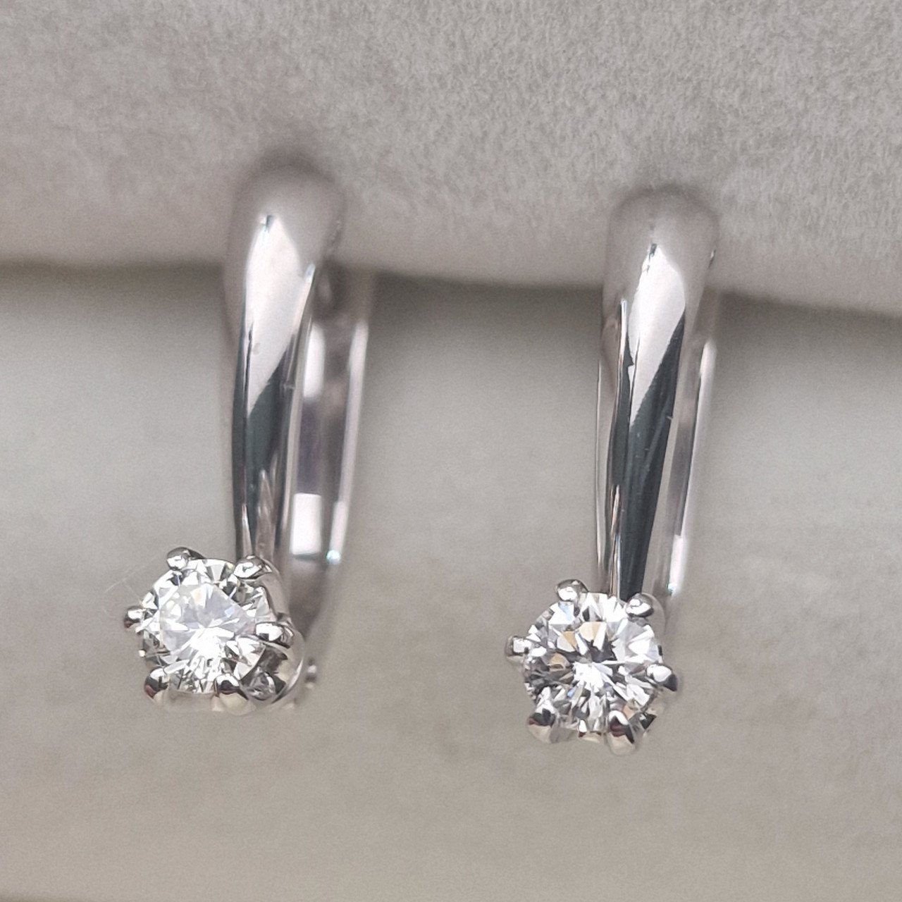Серьги Deimantas 105151032 3,44гр 0,34ct. купить,NaN