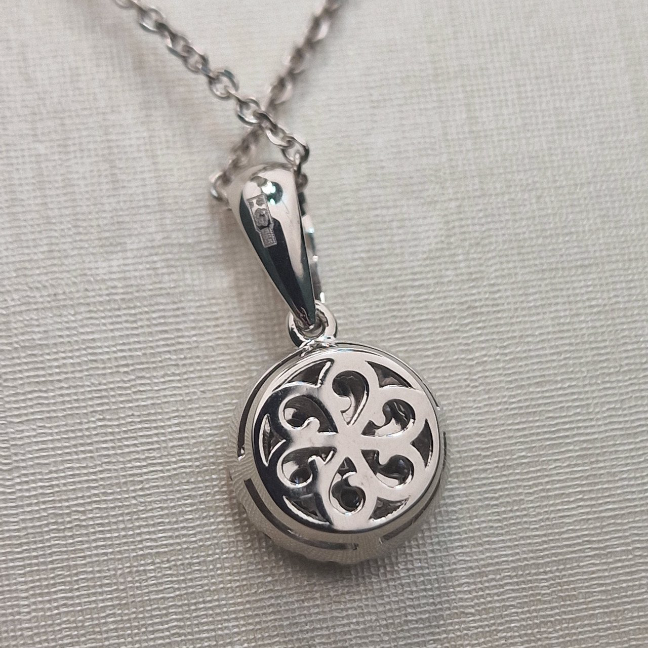 Колье Deimantas 104841830 40см 2,32гр 0,545ct. купить,NaN