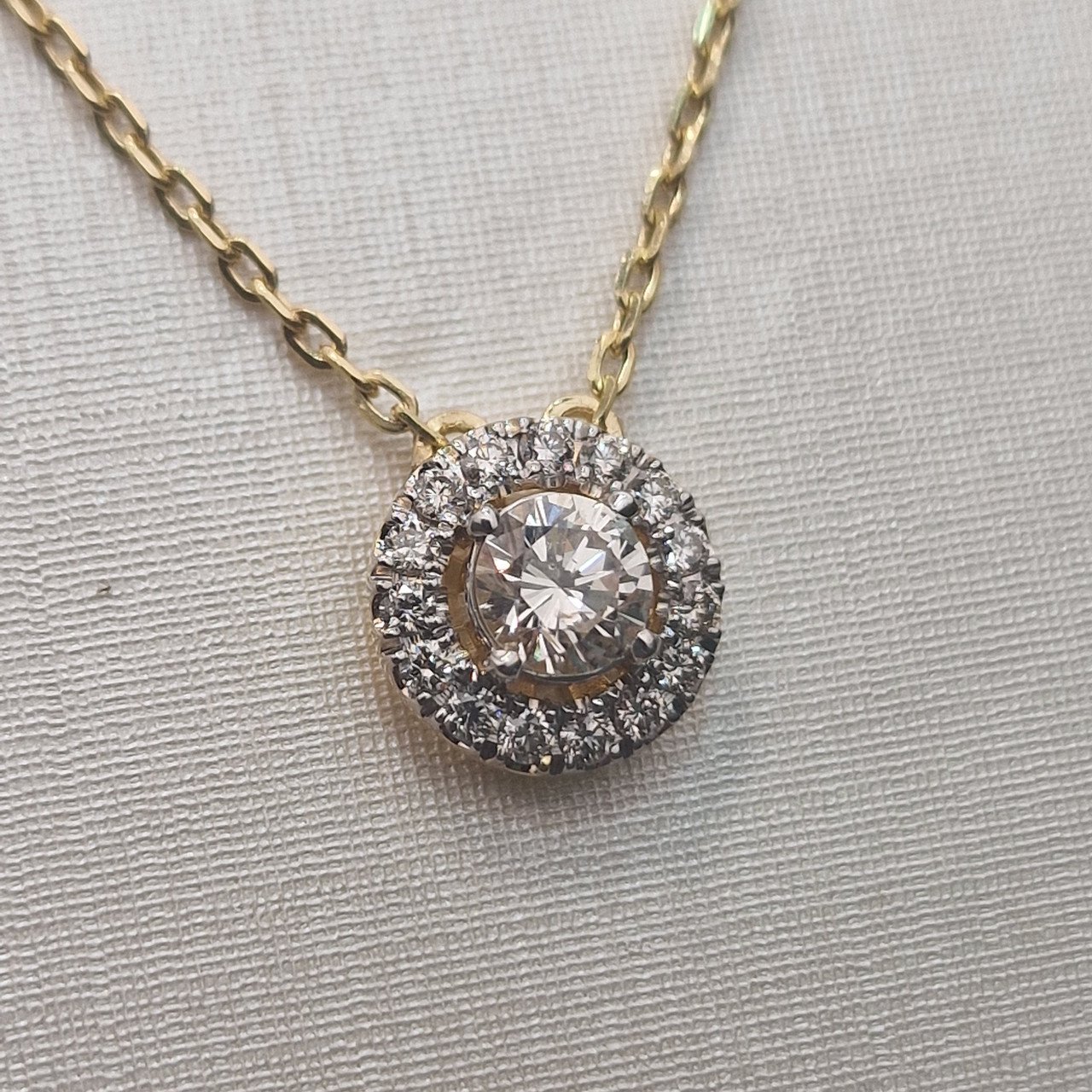 Колье Deimantas 104841979 40см 2,83гр 0,55ct. купить,NaN