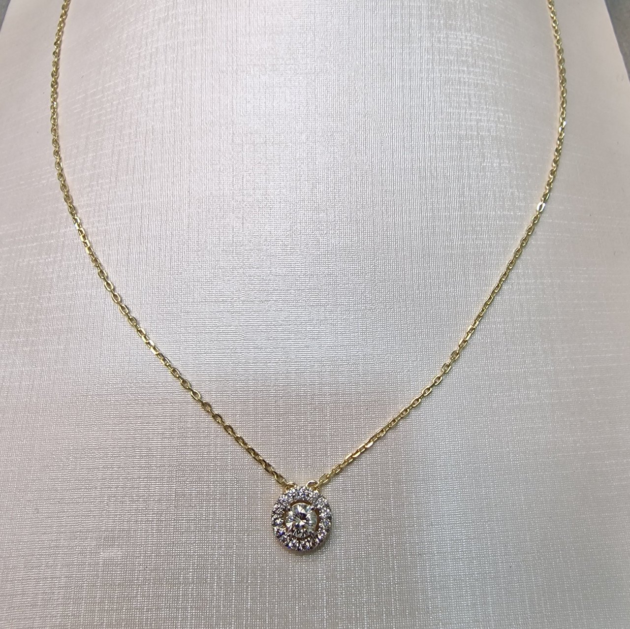 Колье Deimantas 104841979 40см 2,83гр 0,55ct. купить,NaN