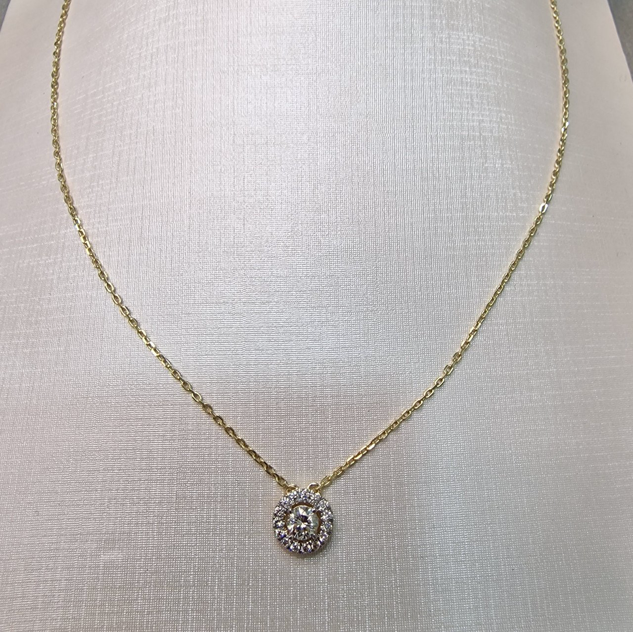 Колье Deimantas 104841979 40см 2,83гр 0,55ct. купить,NaN