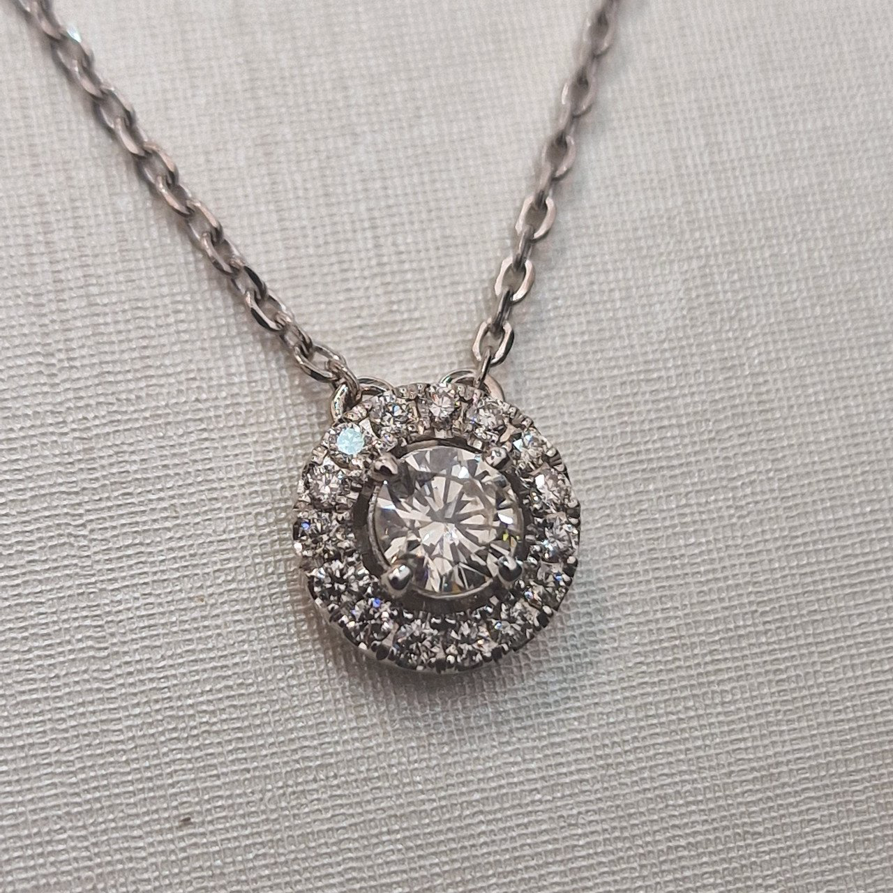 Колье Deimantas 104842017 42см 2,99гр 0,545ct. купить,NaN