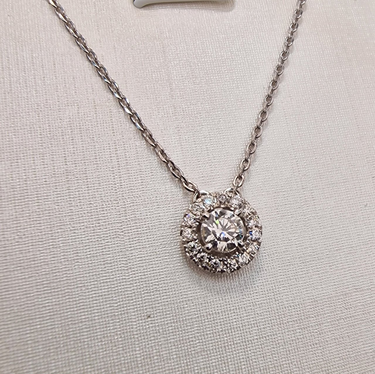 Колье Deimantas 104842017 42см 2,99гр 0,545ct. купить,NaN
