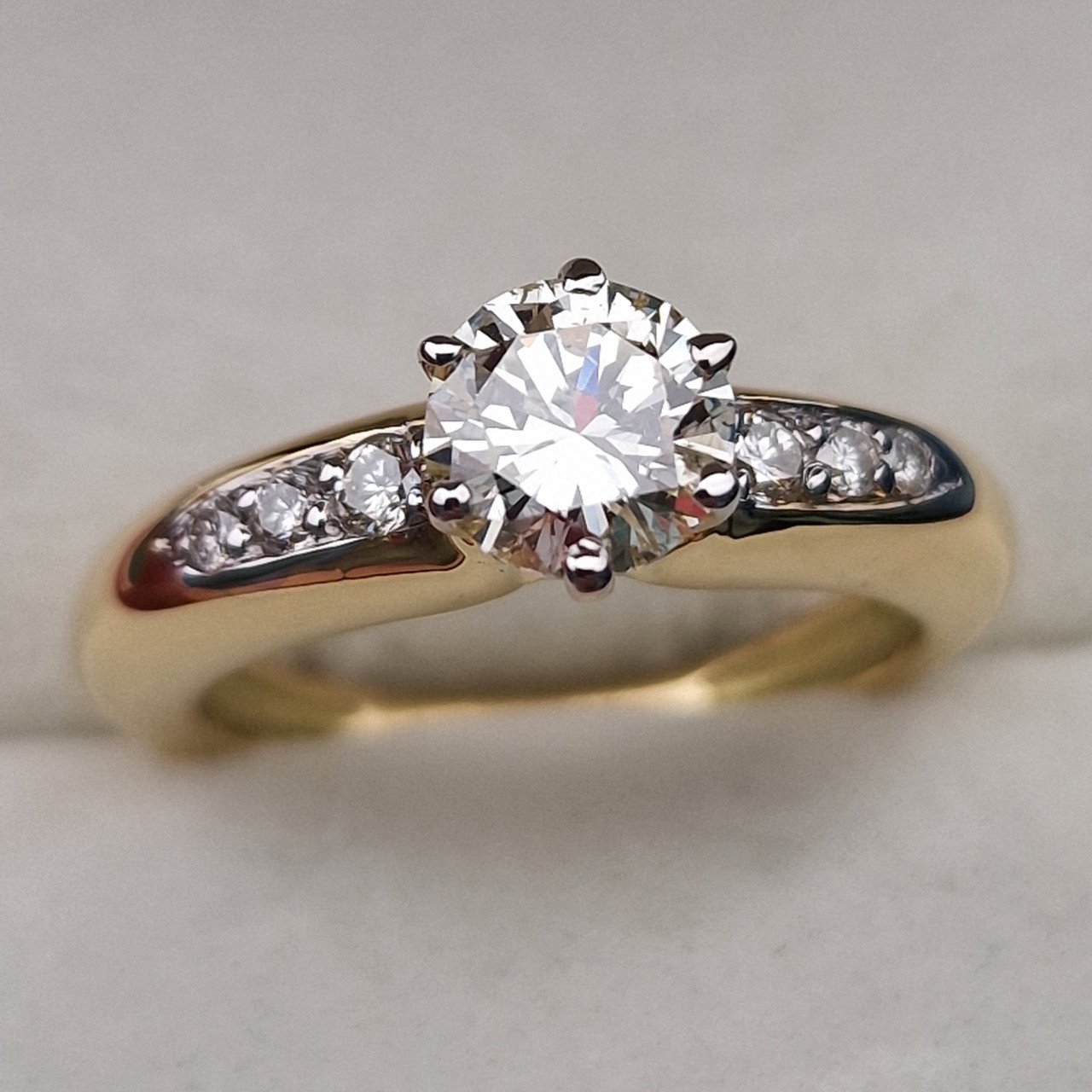 Кольцо Deimantas 105151050 17р 7,13гр 1,16ct. купить,NaN