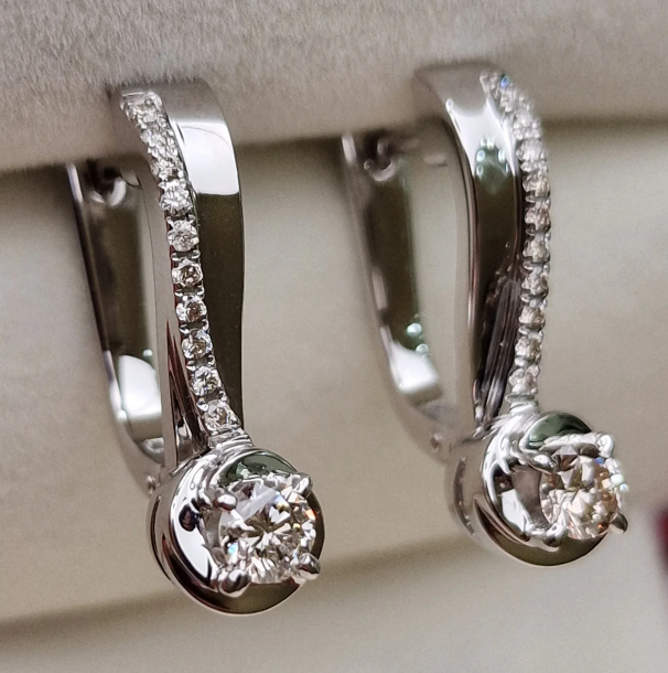 Комплект Deimantas 104856948 0,31ct 0,59ct. купить,NaN
