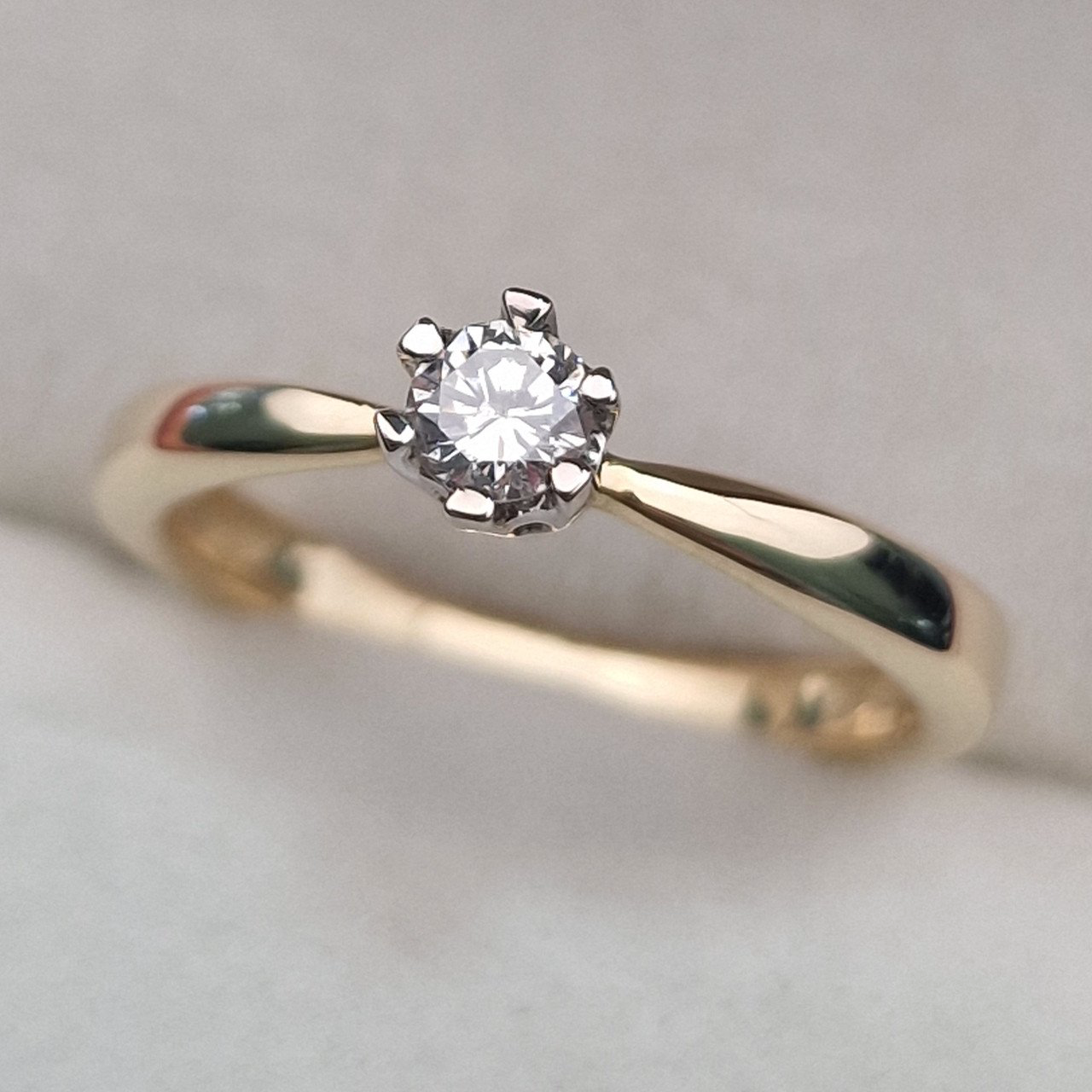 Кольцо Deimantas 104879916 16,5р 2,21гр 0,174ct. купить,NaN