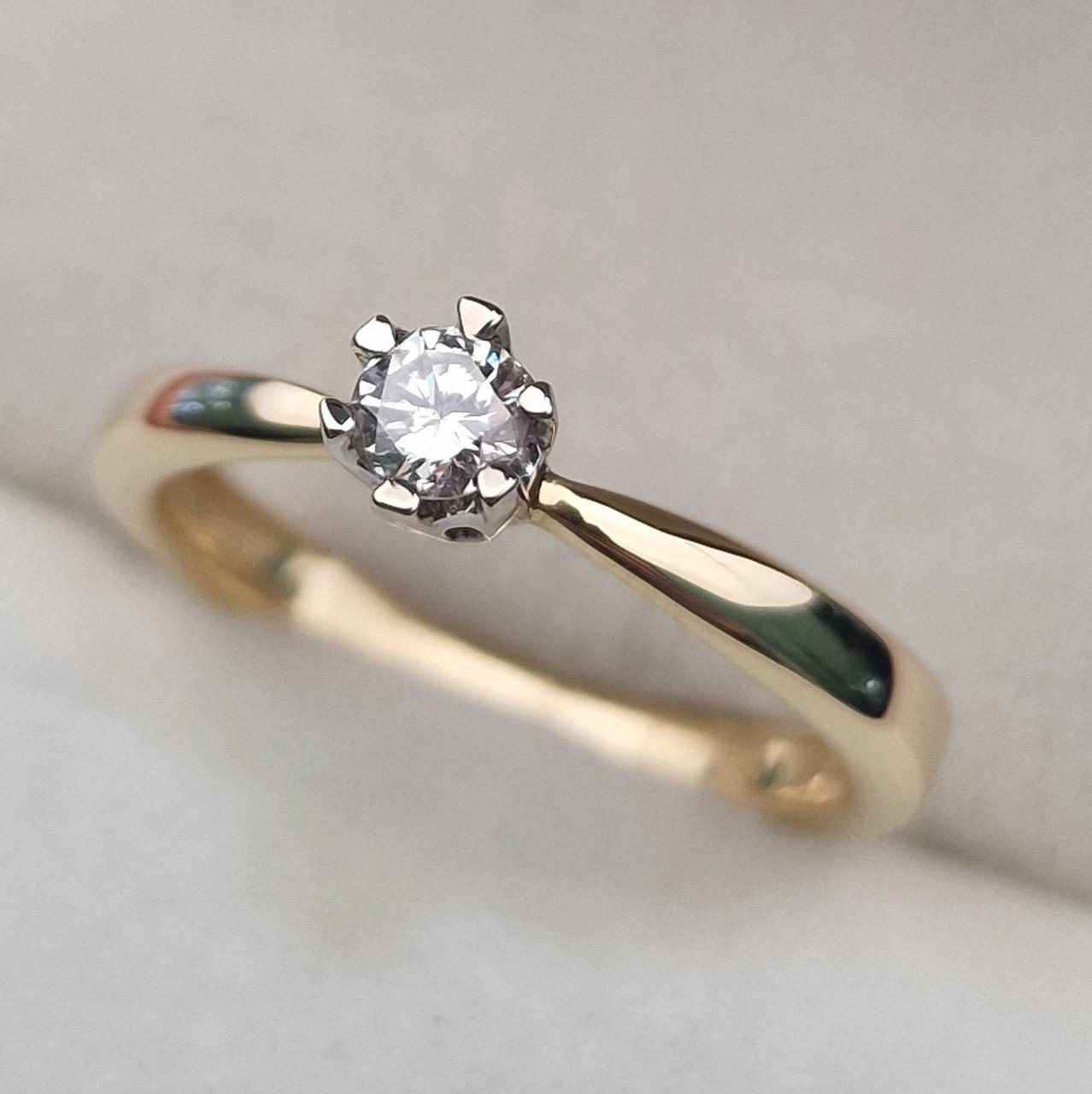 Кольцо Deimantas 104879916 16,5р 2,21гр 0,174ct. купить,NaN