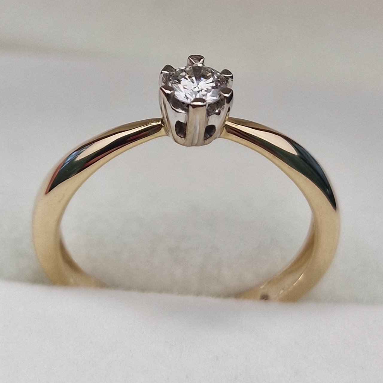 Кольцо Deimantas 104879916 16,5р 2,21гр 0,174ct. купить,NaN