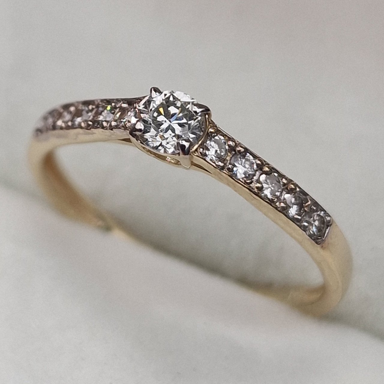 Кольцо Deimantas 104877577 17р 1,47гр 0,302ct. купить,NaN