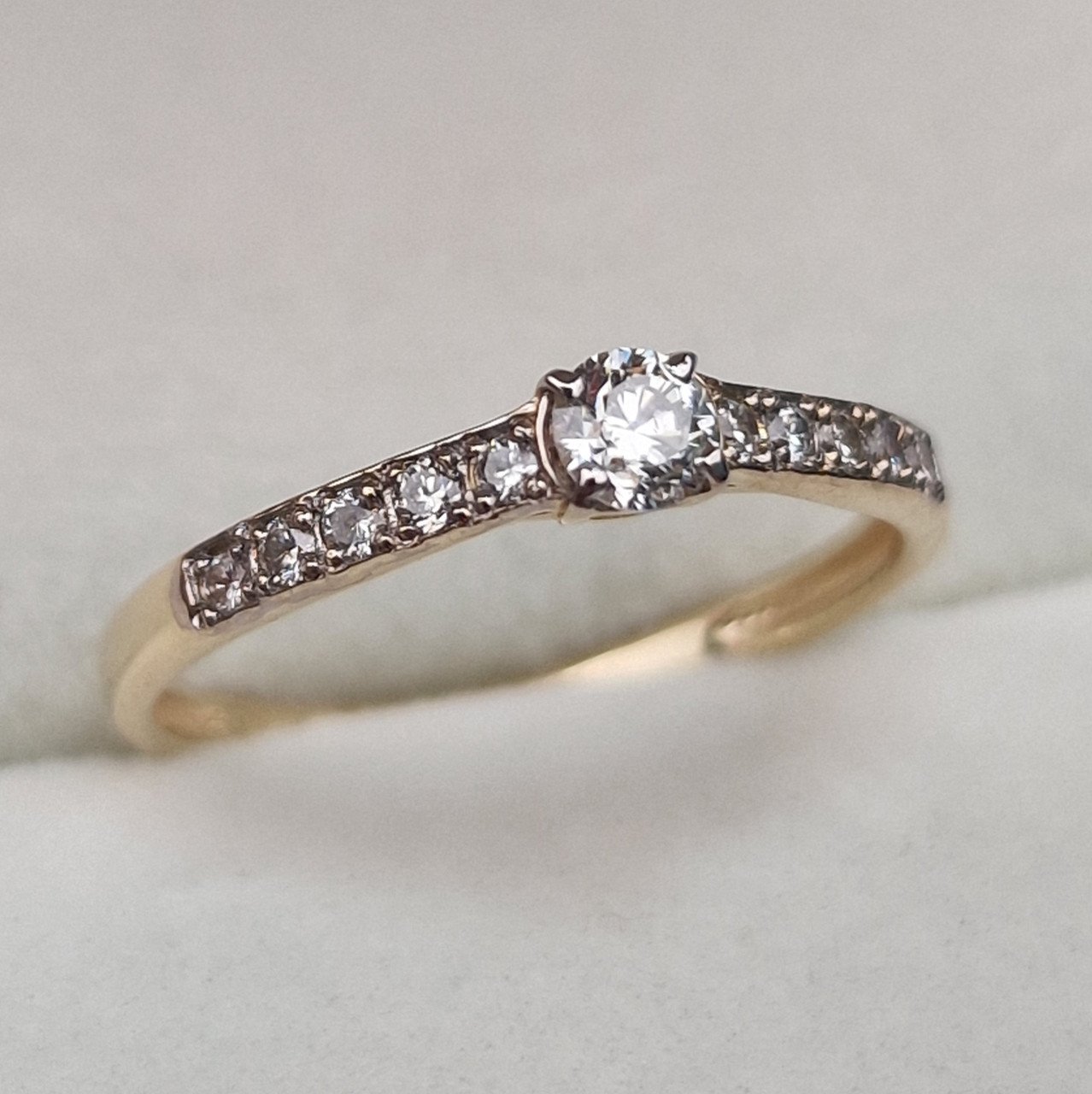 Кольцо Deimantas 104877577 17р 1,47гр 0,302ct. купить,NaN
