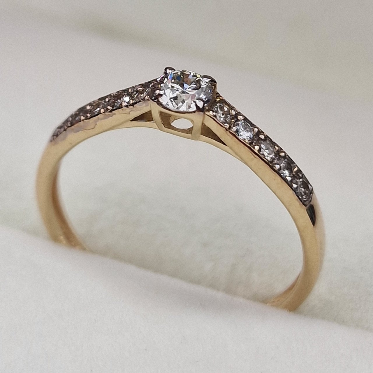Кольцо Deimantas 104877577 17р 1,47гр 0,302ct. купить,NaN