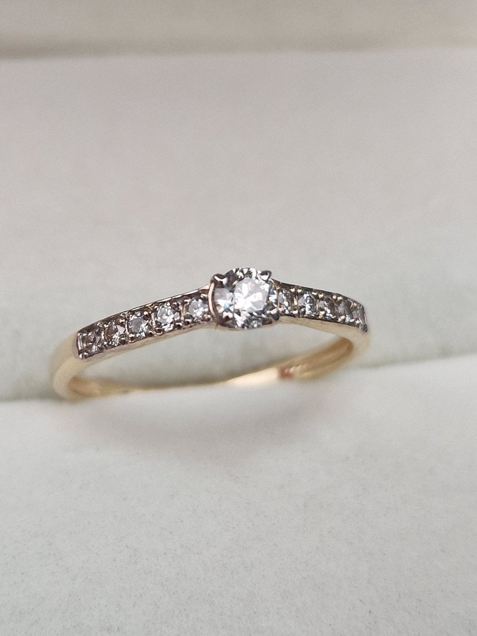 Кольцо Deimantas 104877577 17р 1,47гр 0,302ct. купить,NaN