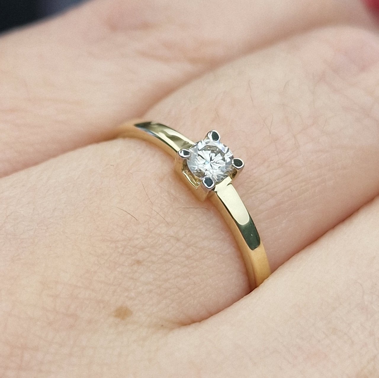 Кольцо Deimantas 104881585 17р 1,37гр 0,17ct. купить,NaN