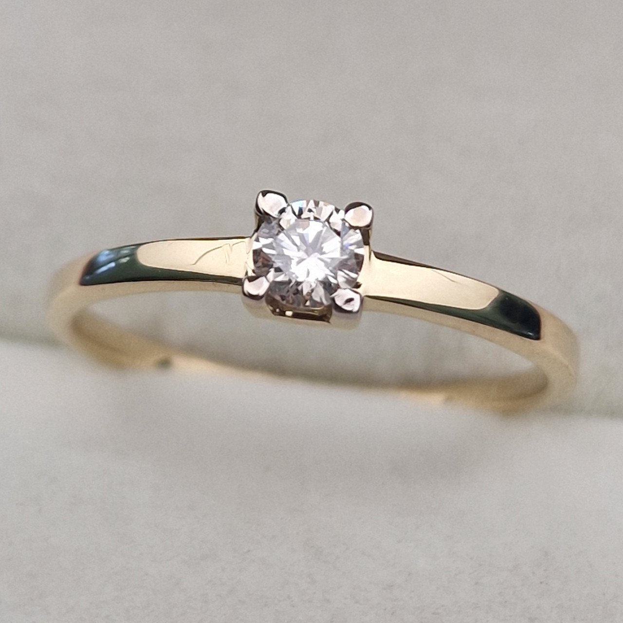 Кольцо Deimantas 104881585 17р 1,37гр 0,17ct. купить,NaN