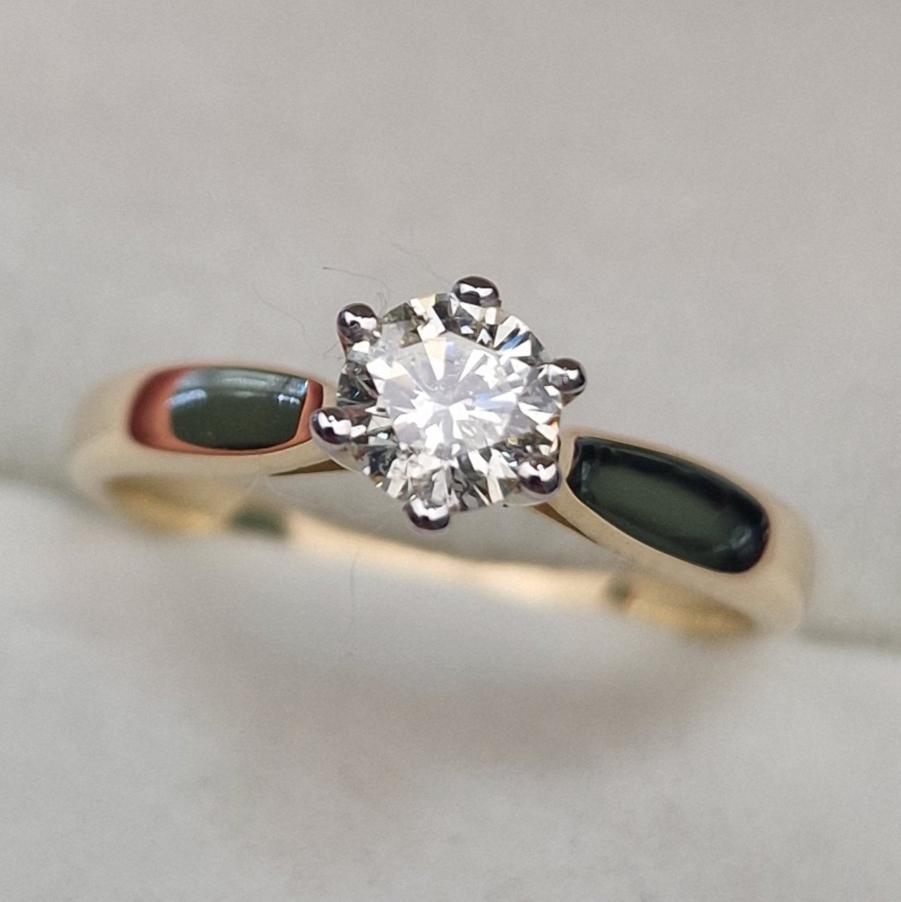 Кольцо Deimantas104883341 17р 2,57гр 0,462ct. купить,NaN