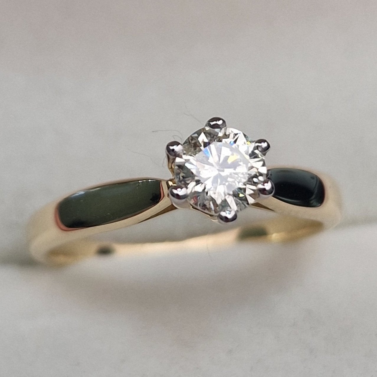 Кольцо Deimantas104883341 17р 2,57гр 0,462ct. купить,NaN