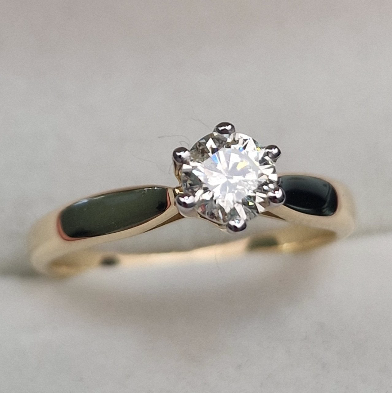 Кольцо Deimantas104883341 17р 2,57гр 0,462ct. купить,NaN