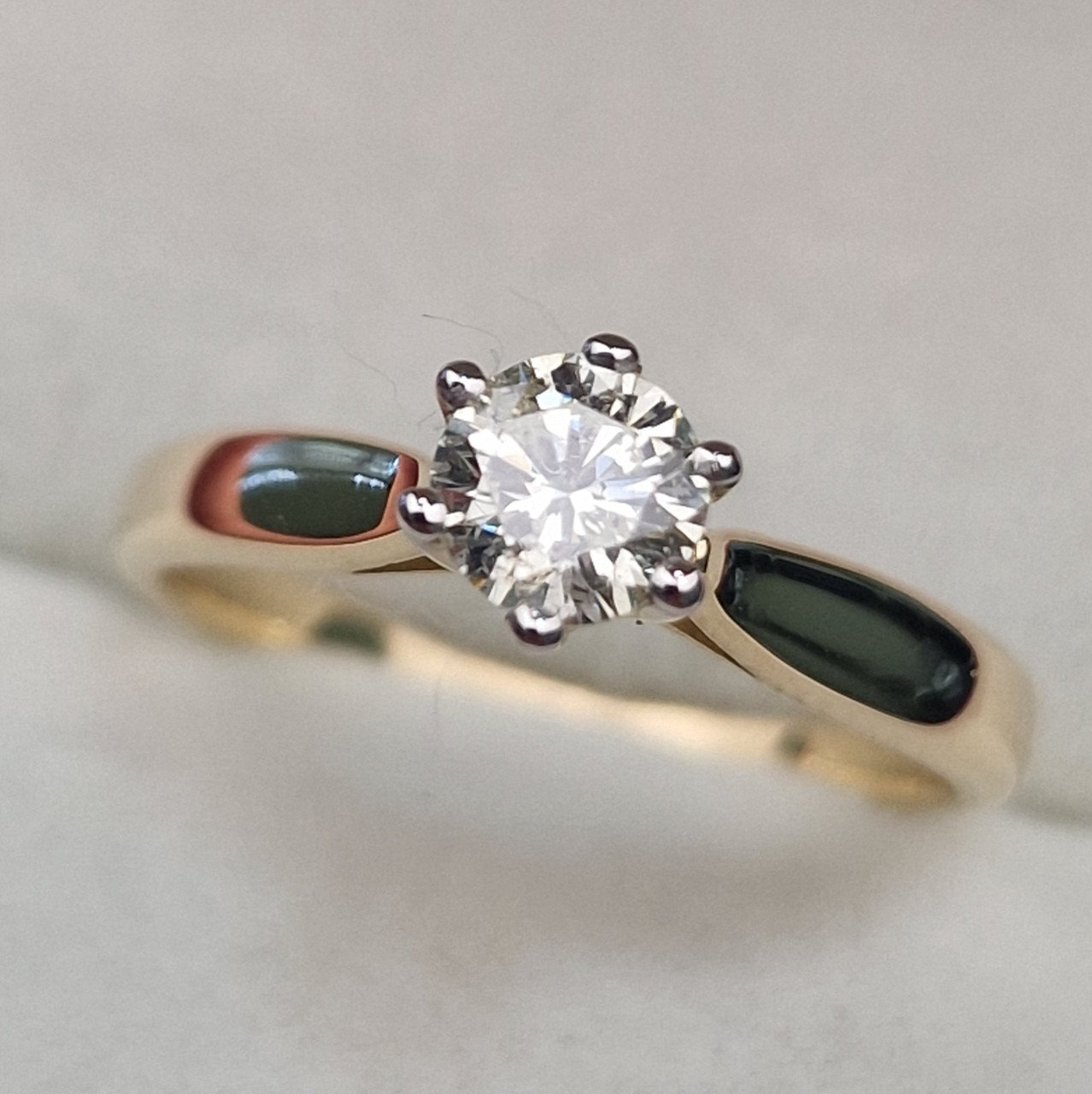 Кольцо Deimantas104883341 17р 2,57гр 0,462ct. купить,NaN