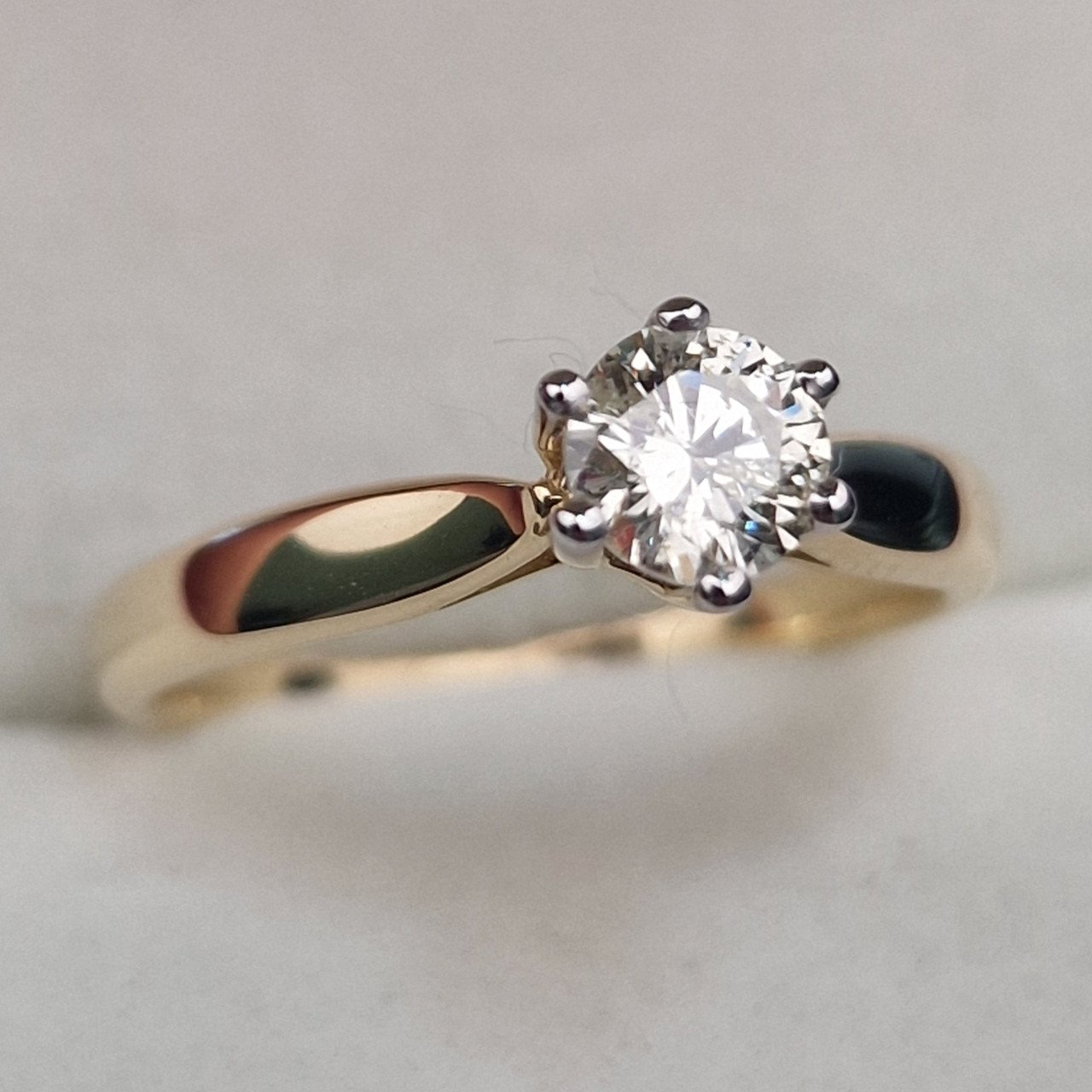 Кольцо Deimantas104883341 17р 2,57гр 0,462ct. купить,NaN