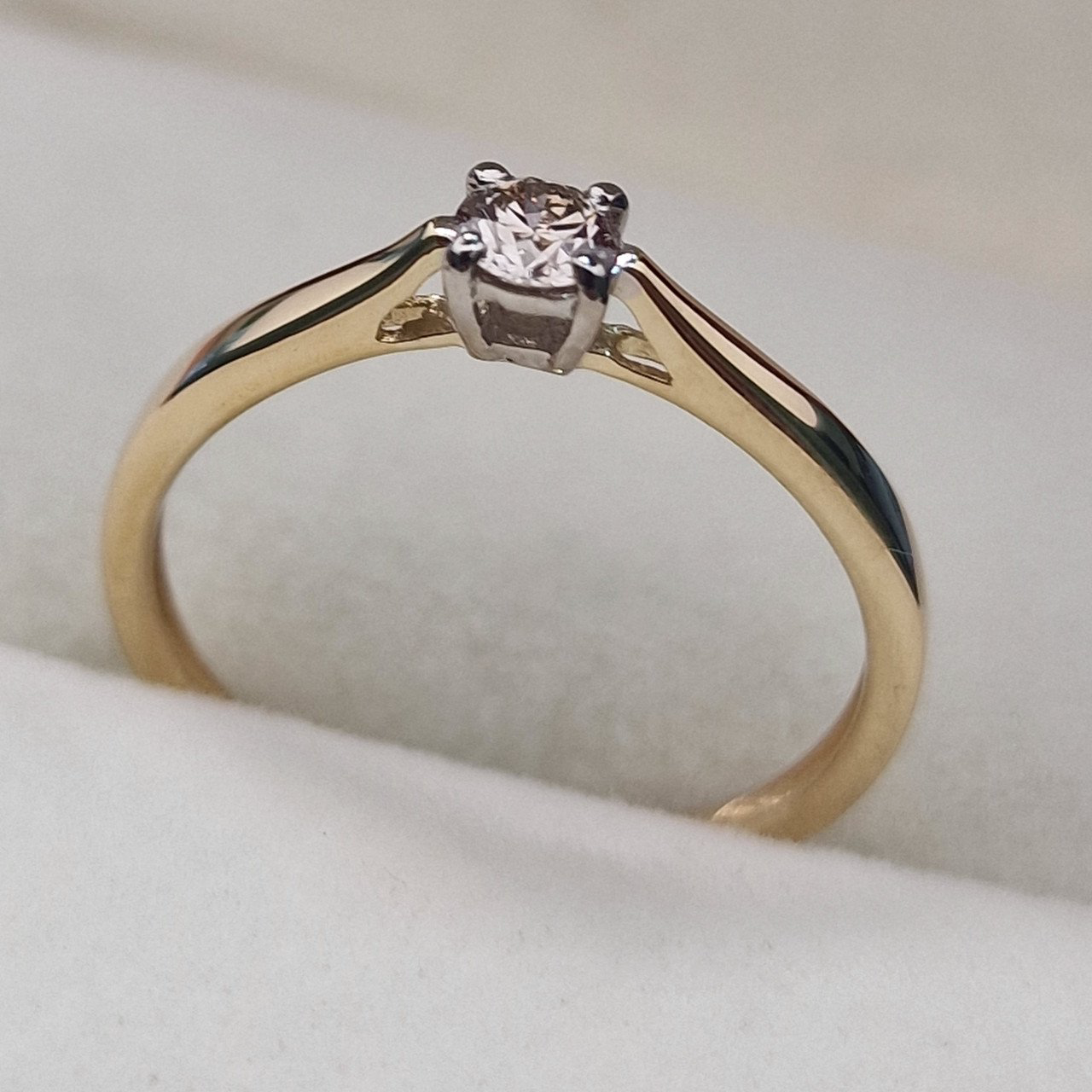 Кольцо Deimantas 104885332 16р 1,3гр 0,145ct. купить,NaN