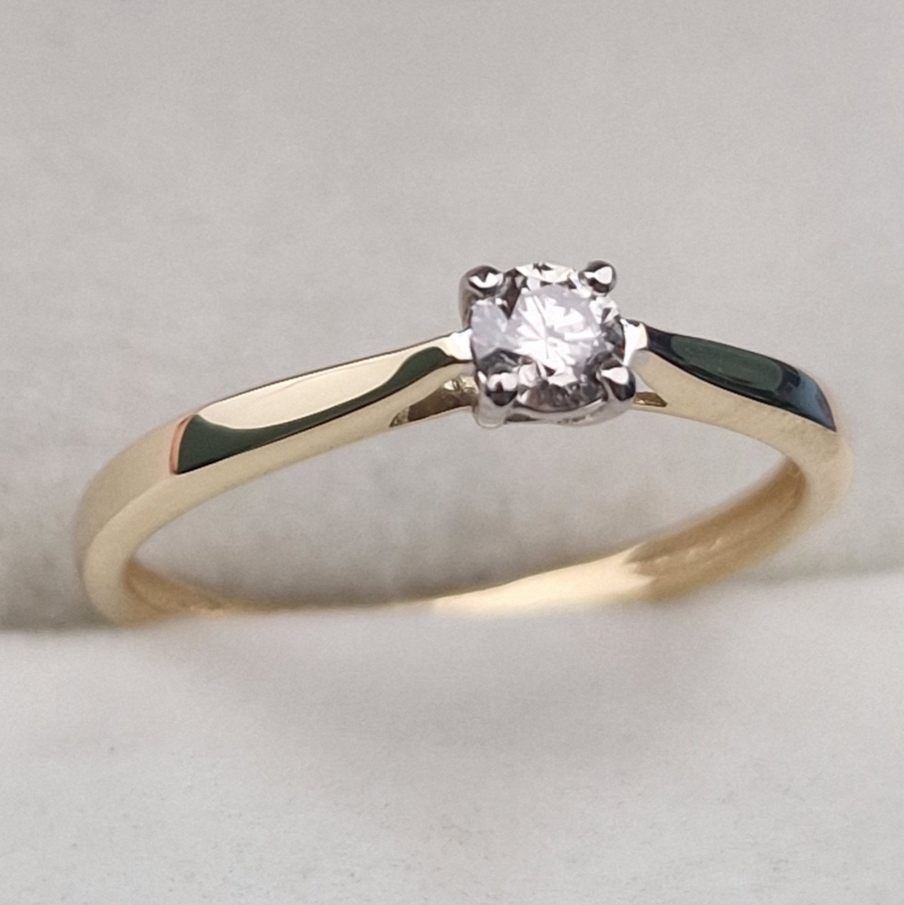 Кольцо Deimantas 104885332 16р 1,3гр 0,145ct. купить,NaN