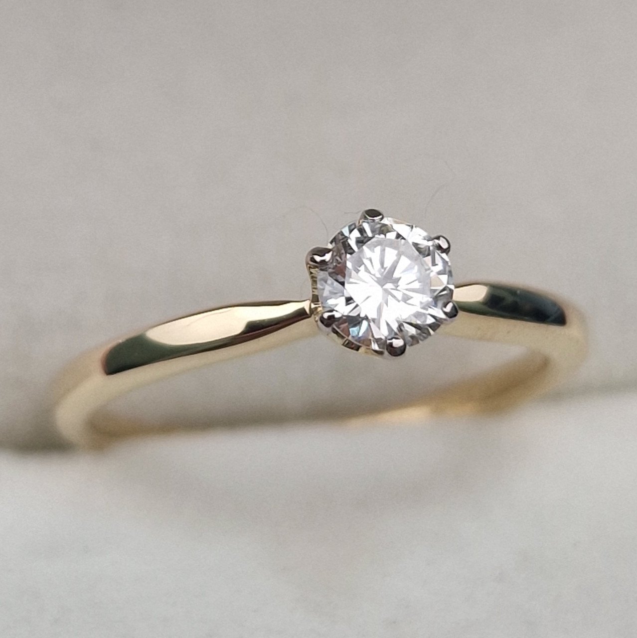 Кольцо Deimantas 104885350 16,5р 1,94гр 0,31ct. купить,NaN