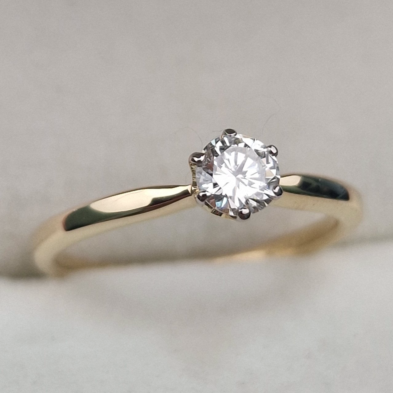 Кольцо Deimantas 104885350 16,5р 1,94гр 0,31ct. купить,NaN