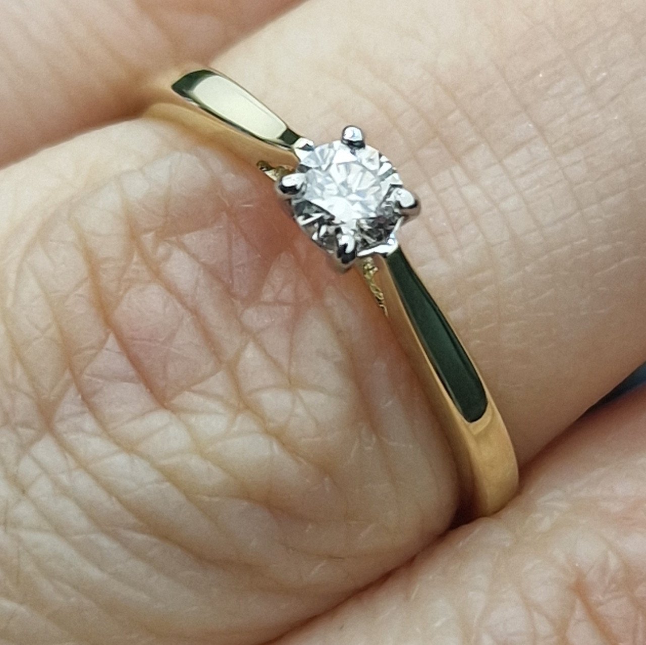 Кольцо Deimantas 104885332 16р 1,3гр 0,145ct. купить,NaN