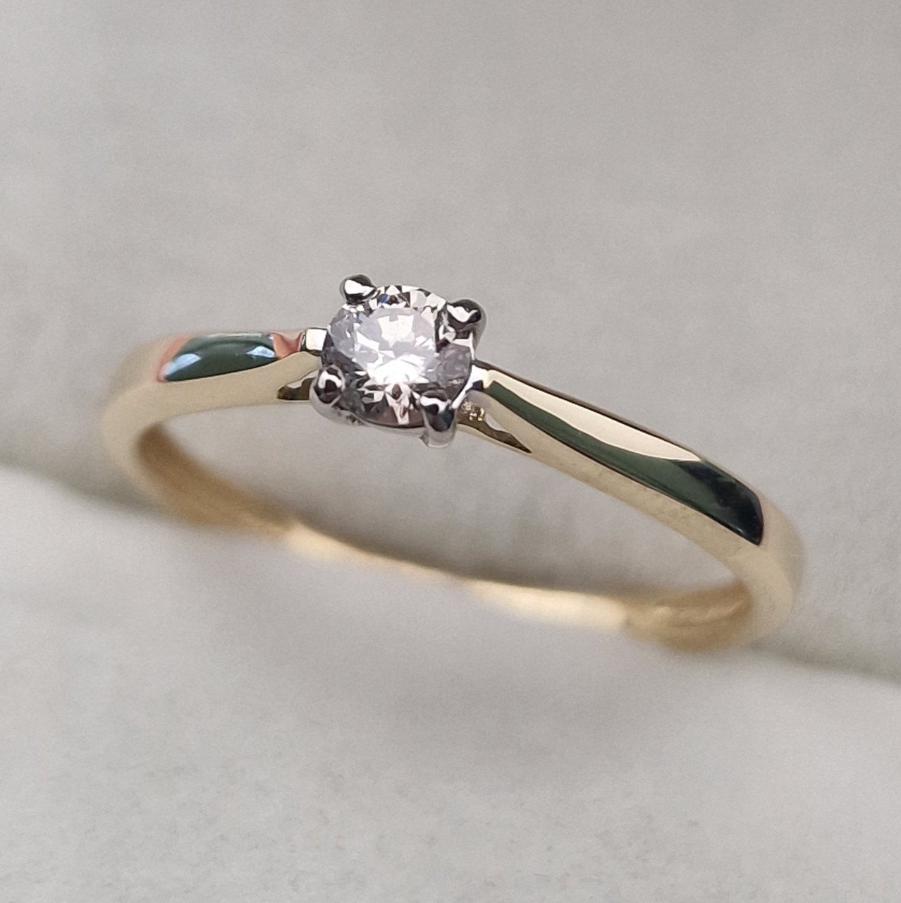 Кольцо Deimantas 104885332 16р 1,3гр 0,145ct. купить,NaN